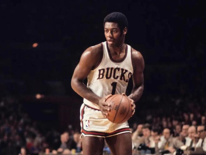 使他成为一 使他成为一