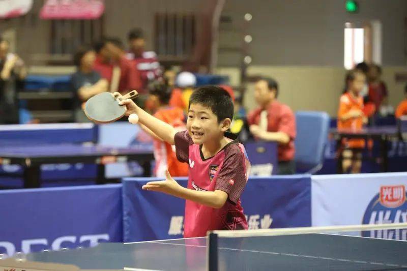 滑冰团队对 滑冰团队对